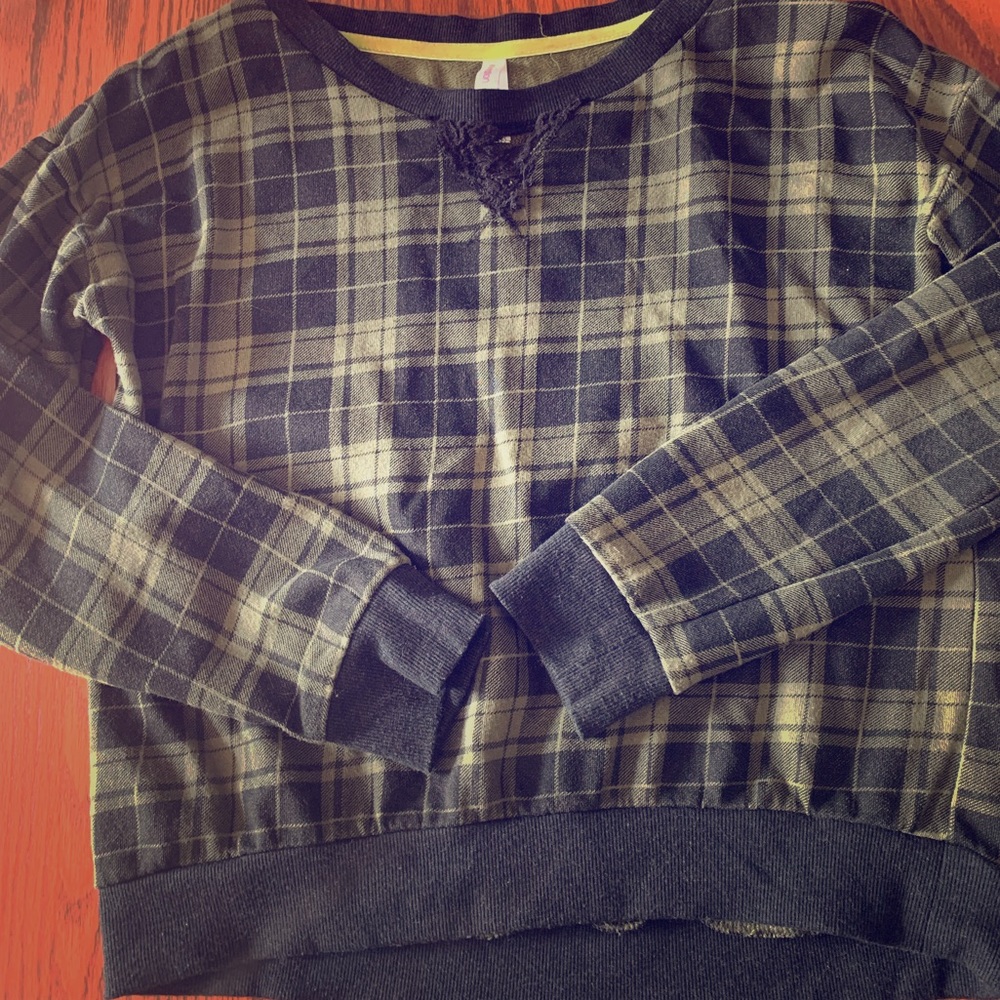 Crew neck